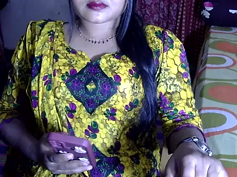 Nusrat Faria07 online show from September 30, 7:25 am