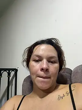 miacarrot online show from August 5, 3:02 am