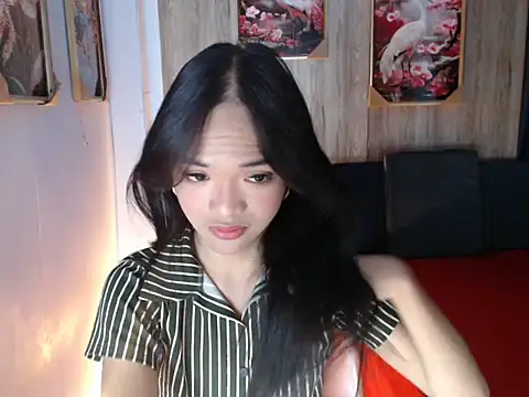 youfavoritedoll online show from July 22, 4:19 pm