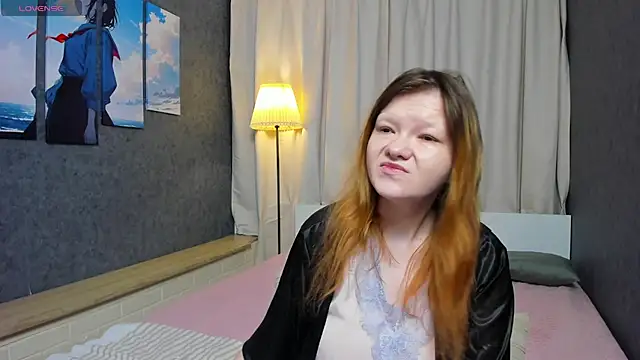 Nora lovvvv online show from December 5, 11:33 am