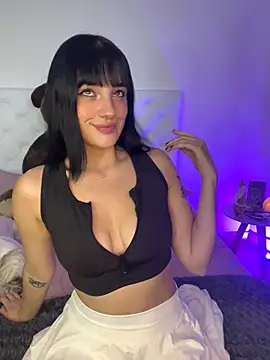 Snapshot of kylie444_ chatting on September 24, 1:43 pm kylie444 online show from September 24, 1:43 pm