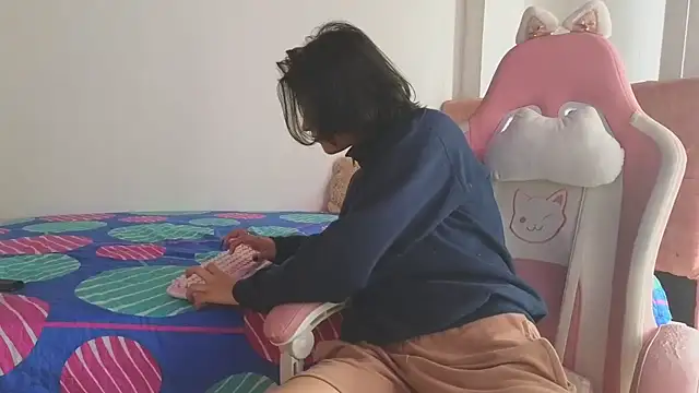 Crystal Star  online show from November 3, 1:26 pm