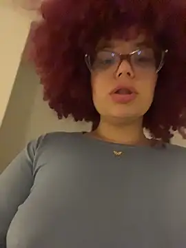 Enyagleam  online show from February 6, 3:10 am