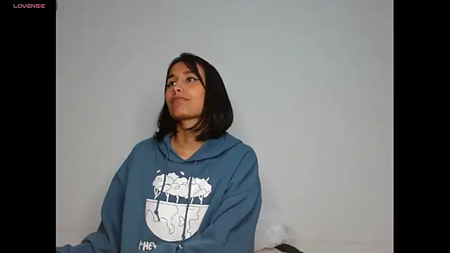 Gia Lee online show from January 18, 3:14 am