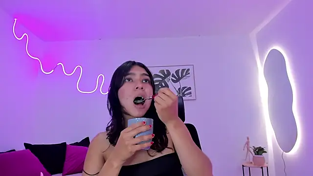 Cherrydollxx online show from September 24, 12:59 pm