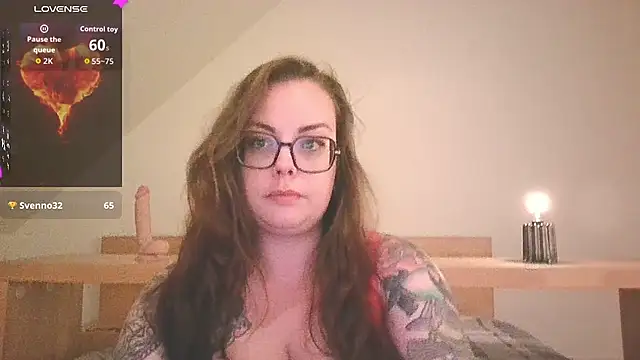 Miss Lucifer6 online show from October 24, 9:55 pm