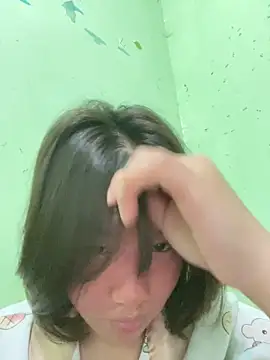 QueenLink online show from December 15, 4:40 am