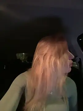 Chloemillerrxx online show from October 1, 6:13 pm