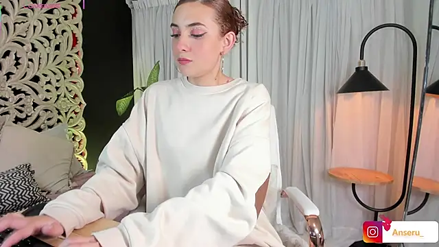 Anseru  online show from March 10, 1:04 pm