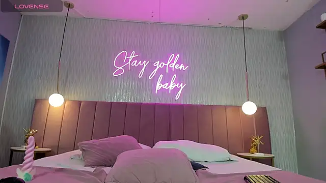 HANNA BASTIAN VC online show from October 20, 12:30 pm