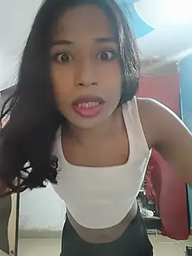 queenofheart  online show from July 8, 9:33 am