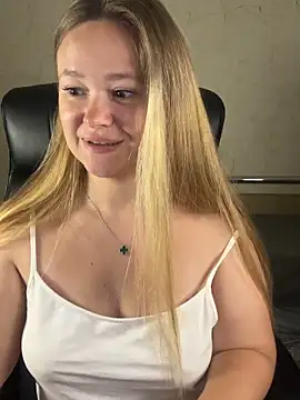 Snapshot of CaramelleSugar_ chatting on September 19, 5:34 pm CaramelleSugar  online show from September 19, 5:34 pm