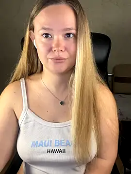 Snapshot of CaramelleSugar_ chatting on October 5, 4:45 pm CaramelleSugar  online show from October 5, 4:45 pm