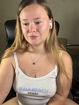 Snapshot of CaramelleSugar_ chatting on September 28, 6:24 pm CaramelleSugar  online show from September 28, 6:24 pm