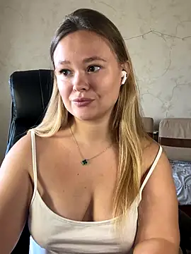 Snapshot of CaramelleSugar_ chatting on October 11, 12:52 pm CaramelleSugar  online show from October 11, 12:52 pm