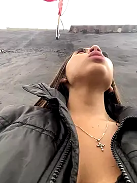 Sara-cooper2 online show from September 24, 8:30 pm