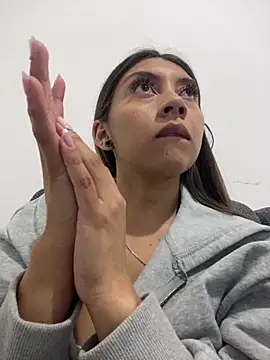 Sara-cooper2 online show from February 7, 12:14 am