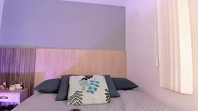 Snapshot of _Ashly_77 chatting on September 21, 7:34 pm Ashly 77 online show from September 21, 7:34 pm