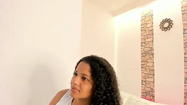 NinaCollinss1 online show from September 12, 3:41 pm