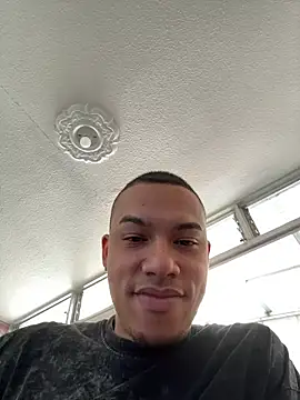 AlphaMasterXxx online show from April 23, 7:05 pm