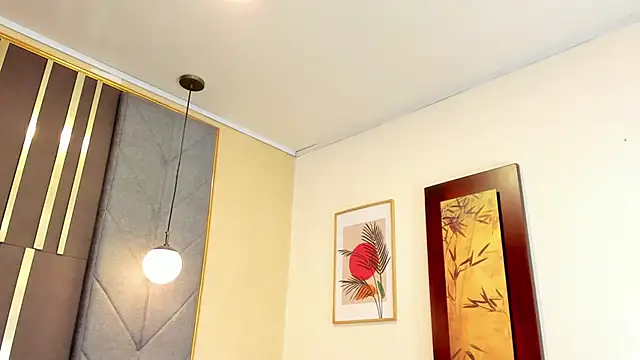 OliviGrace online show from April 13, 9:48 pm