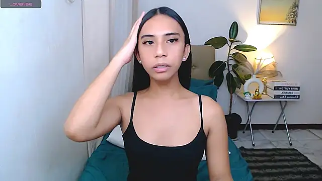 scarlet smith7 online show from June 22, 2:05 am