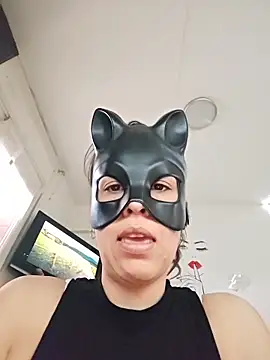 SweetSun69 online show from January 18, 2:46 pm