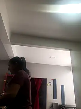 Snapshot of Titiss8921 chatting on October 17, 3:37 pm Titiss8921 online show from October 17, 3:37 pm