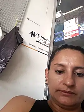 Snapshot of Titiss8921 chatting on September 11, 2:28 pm Titiss8921 online show from September 11, 2:28 pm