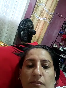 Snapshot of Titiss8921 chatting on September 14, 12:58 pm Titiss8921 online show from September 14, 12:58 pm