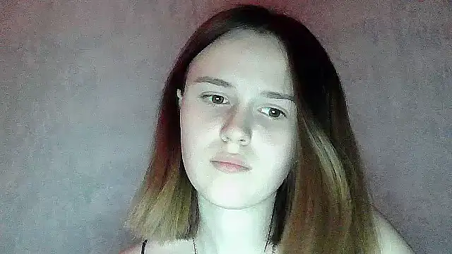 SweetLoraa online show from October 24, 3:57 am