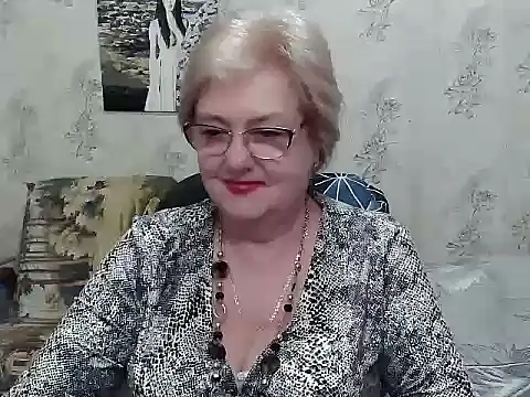 Renata62011 online show from May 28, 6:33 am