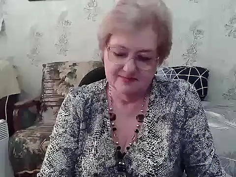 Renata62011 online show from February 22, 1:45 pm