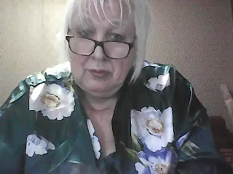 Alexia64231 online show from January 6, 5:38 pm