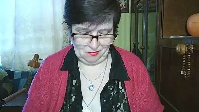 VeronicaGold511 online show from April 9, 7:03 am