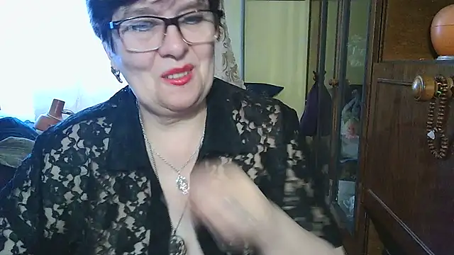 VeronicaGold511 online show from March 13, 8:26 am