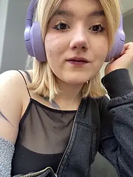 Cherry   Blossom online show from October 18, 11:13 am