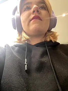 Cherry   Blossom online show from October 2, 11:15 am