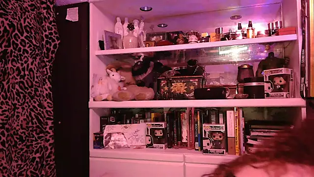 RasheleErotica online show from November 12, 8:01 am