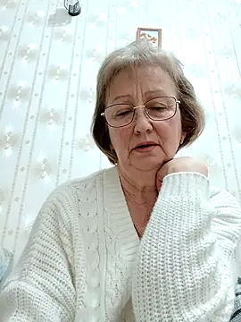 AlikaSwan5821 online show from February 10, 9:07 pm