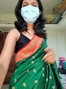 Shivani2002 online show from March 1, 10:15 am