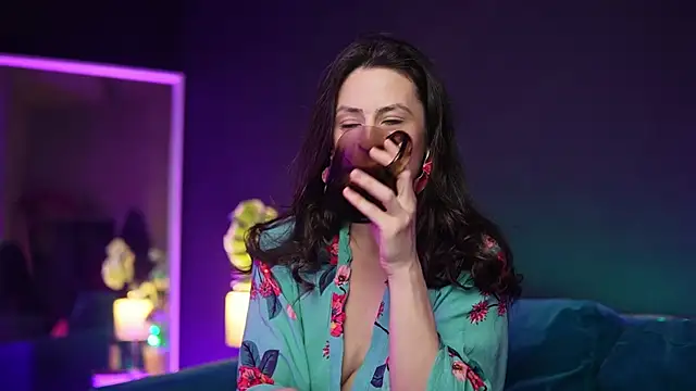 RubyRosa online show from January 16, 11:45 pm