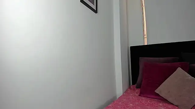 LunaVelvet777 online show from October 6, 3:29 pm