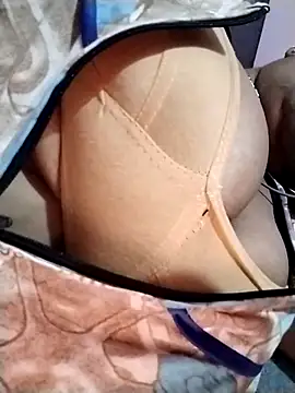 Shruti Bhabhi38 online show from September 20, 5:55 pm