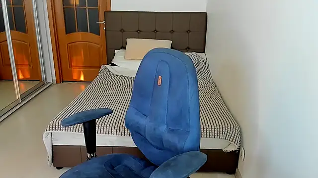 AndrianaBelle online show from September 19, 3:44 pm