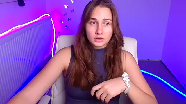 Stefanie Sweet online show from October 25, 5:26 am