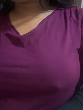 Maggi-is-back online show from September 17, 3:26 am