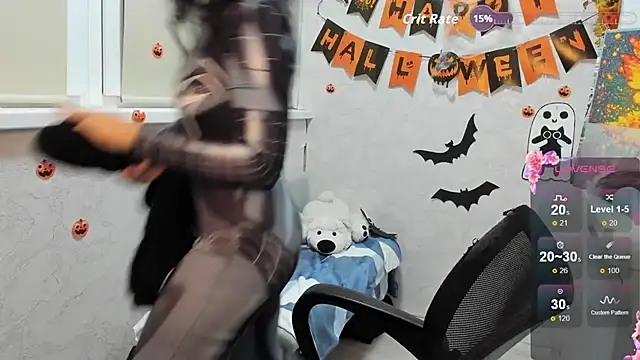 sofamuffin online show from October 31, 12:45 am