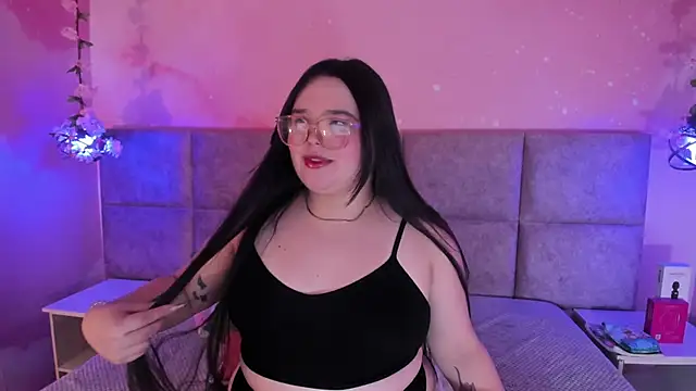 Lushi Love online show from December 17, 3:11 am