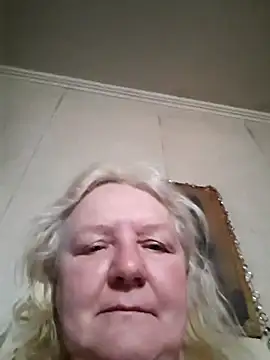 LoveCupid5451 online show from November 17, 9:43 am